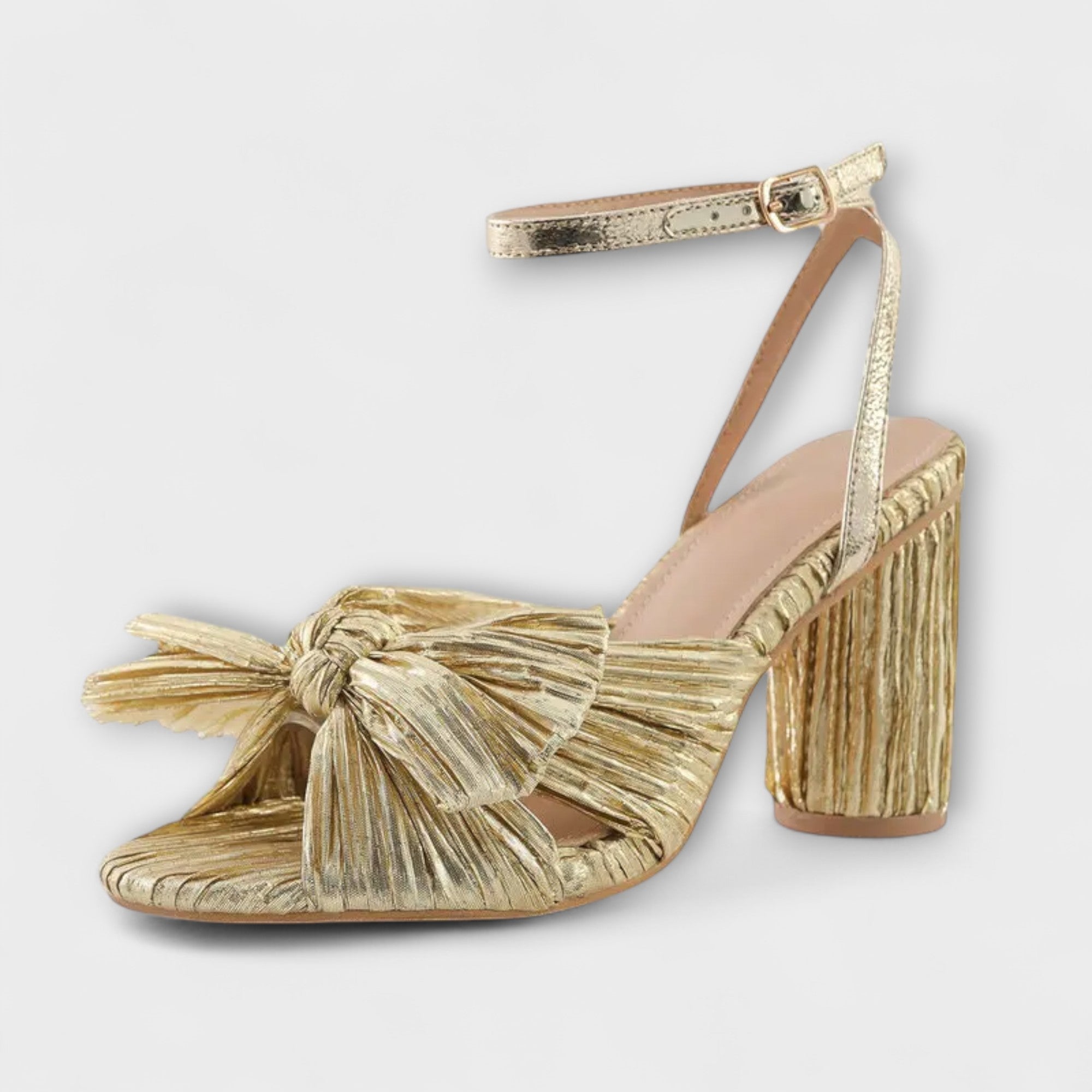 Colleen - Sandals with a Large Bow