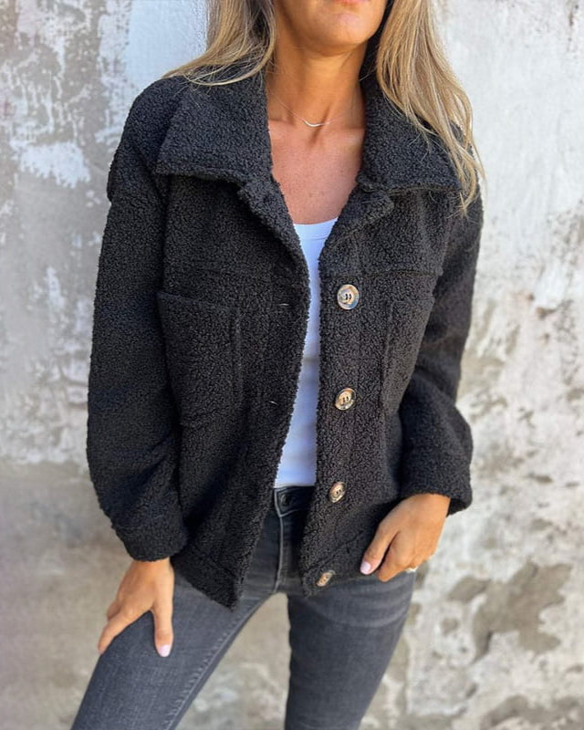 Alizée | Snug Buttoned Jacket